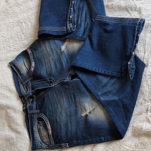 Black premium 32x32 boot distressed jeans